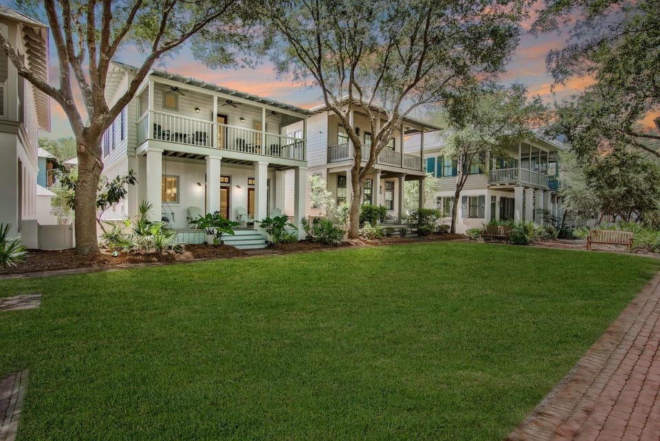 McKenzie Cottage House in Rosemary Beach