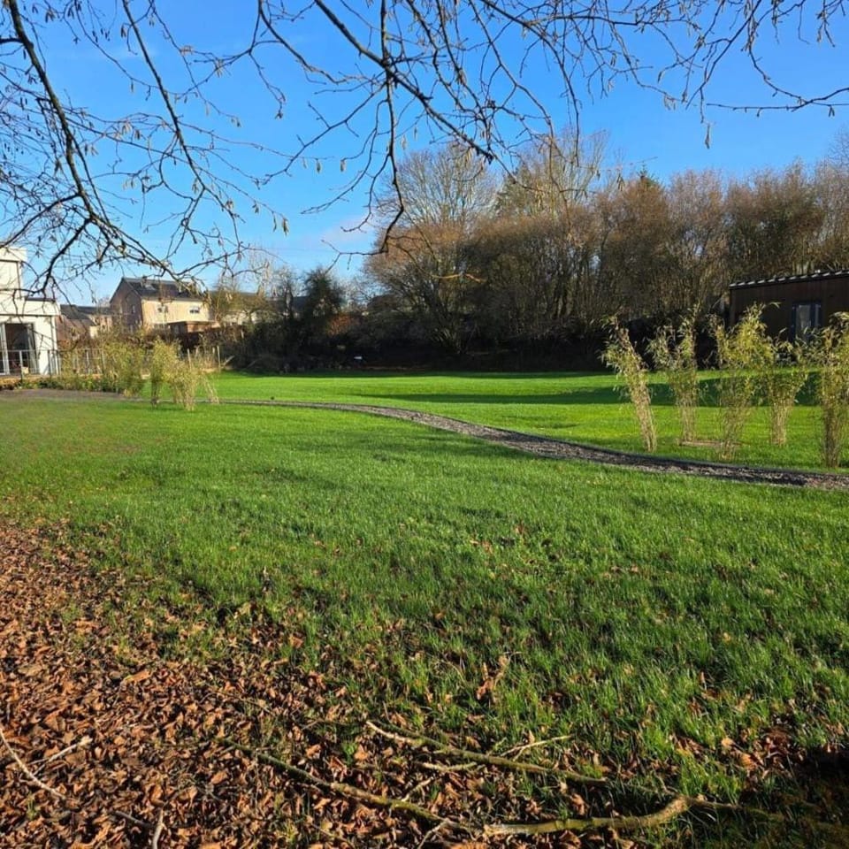 L'Ecrin des Sentiers House in Wallonia, Belgium