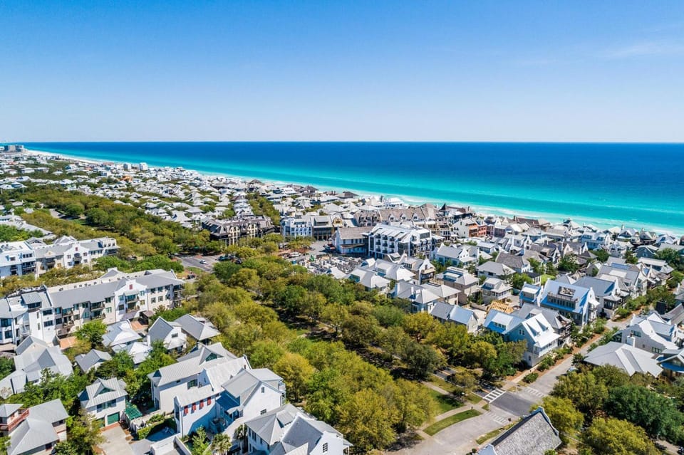 Southern Serenity Carriage House House in Rosemary Beach