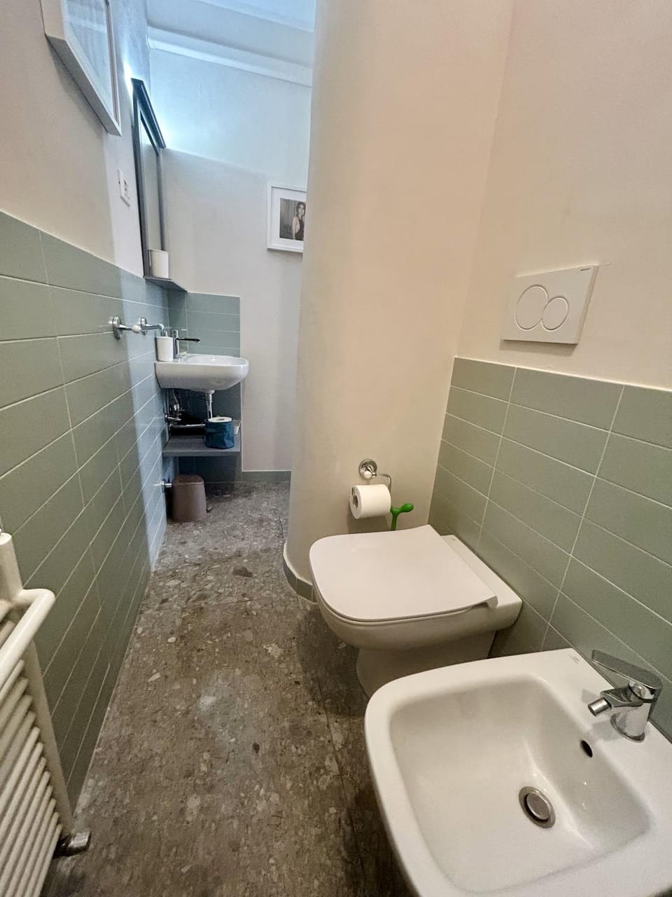 Bathroom, bidet