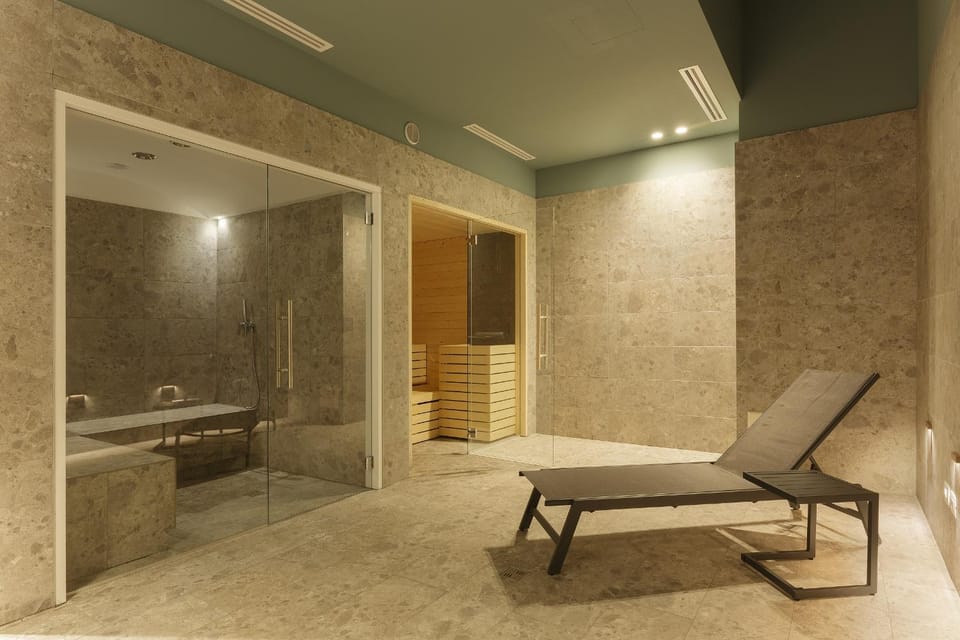 Sauna, Steam room