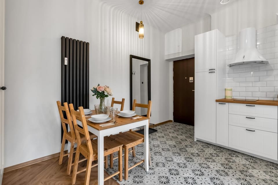 Kitchen or kitchenette, Dining area, pet friendly, stove