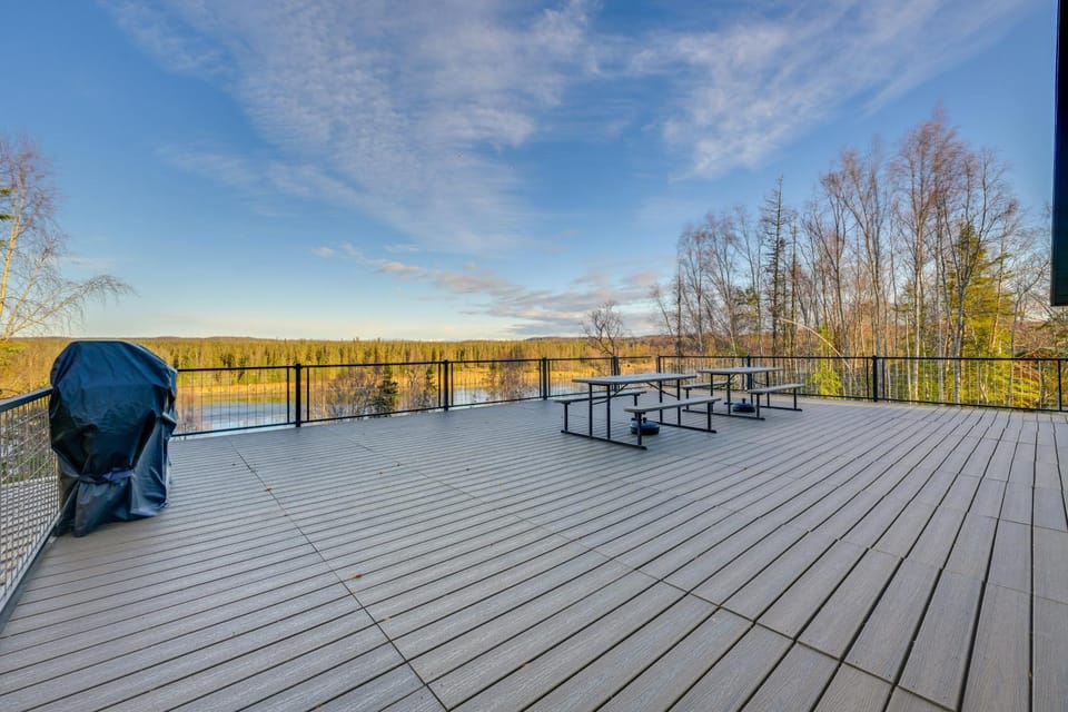 On-Site Kenai River Fishing: Soldotna Apartment! Apartment in Soldotna