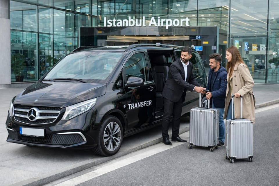 Day, People, group of guests, Parking, shuttle, shuttle