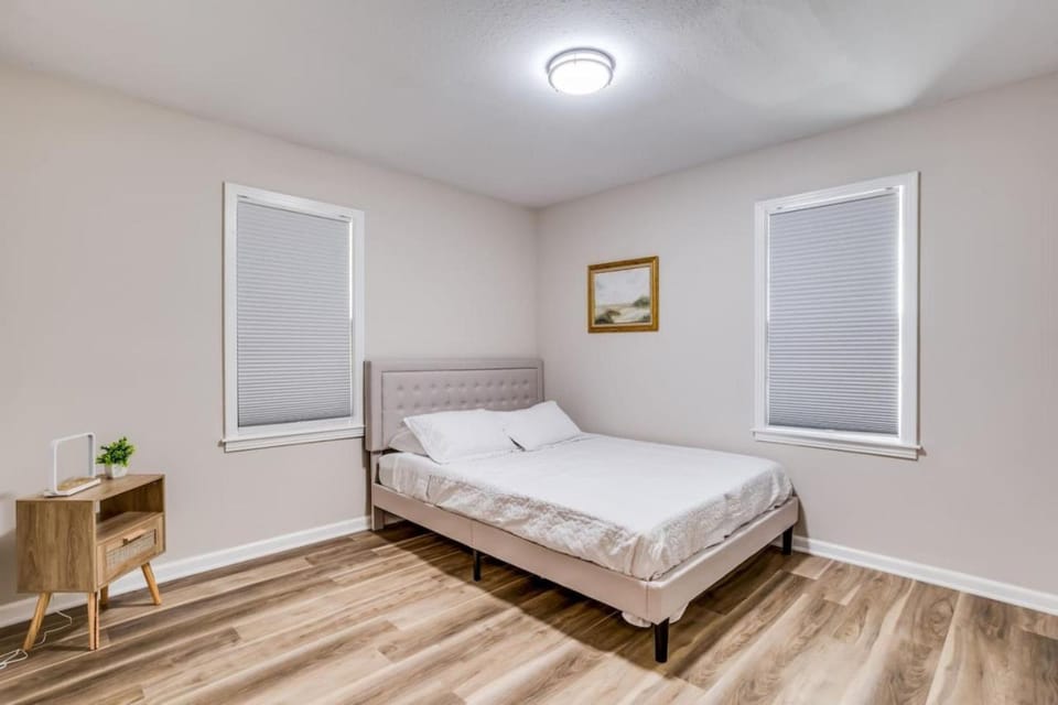 Graces Getaway sleeps 6 House in Derby