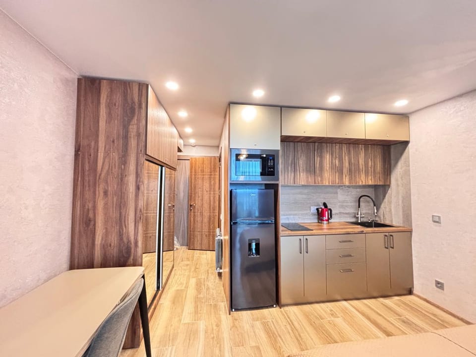 Апартаменты на берегу моря Rainbow & Sanset Apartment in Batumi