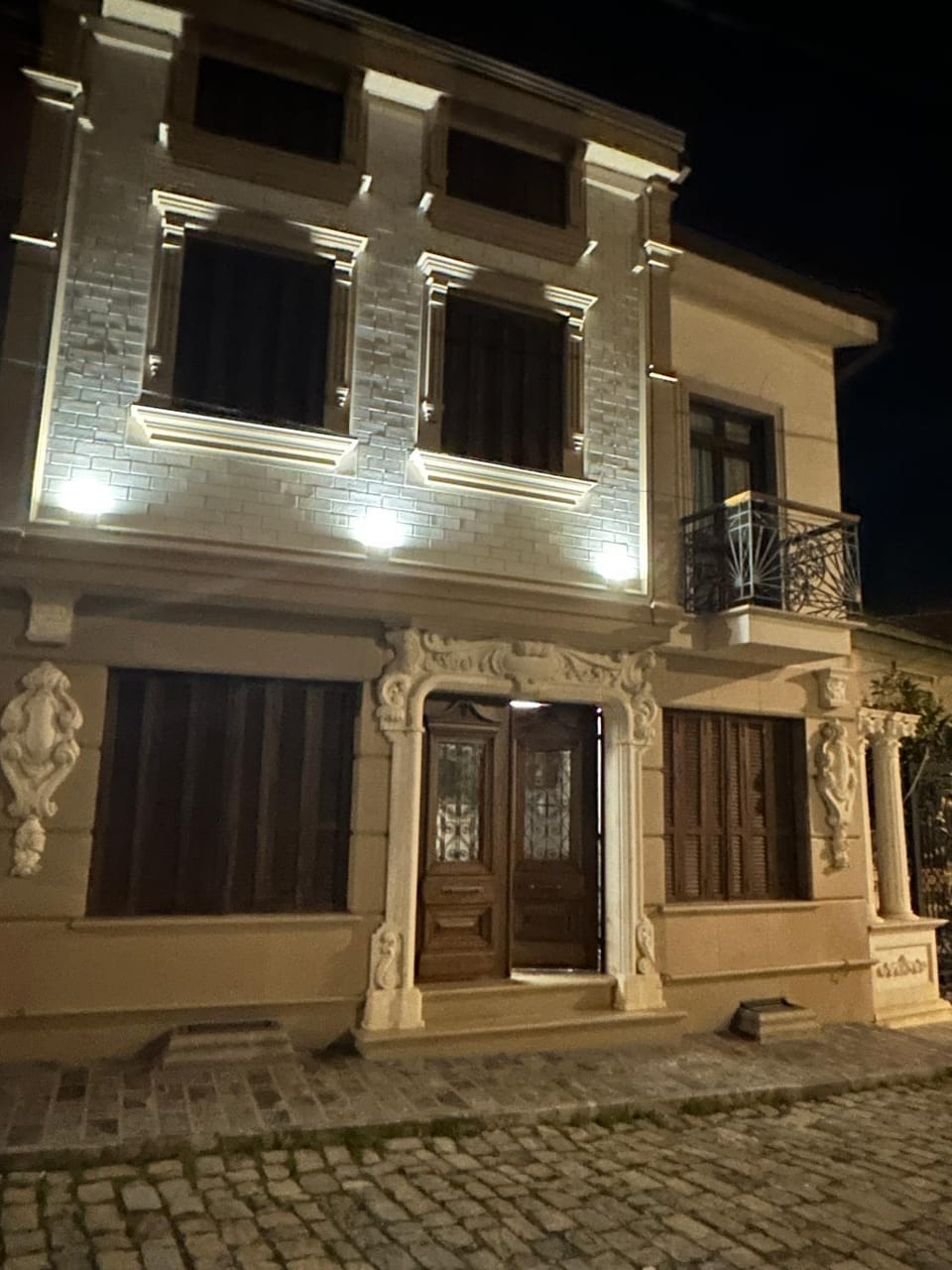 Property building, Night