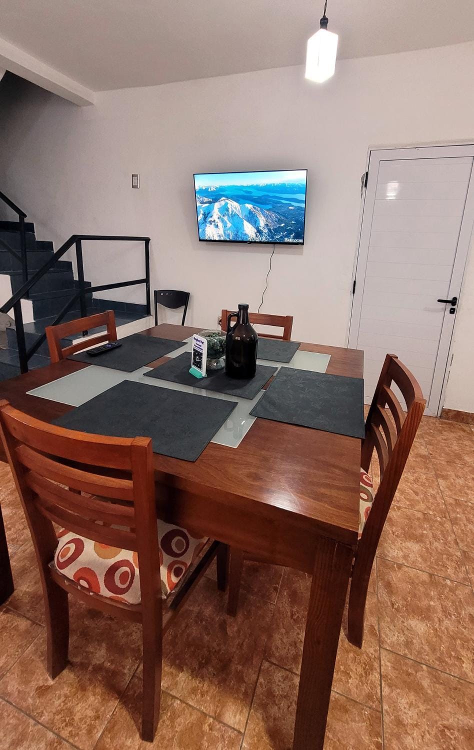 TV and multimedia, Dining area