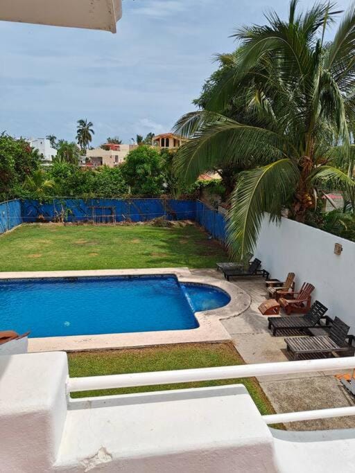 Garden, Swimming pool