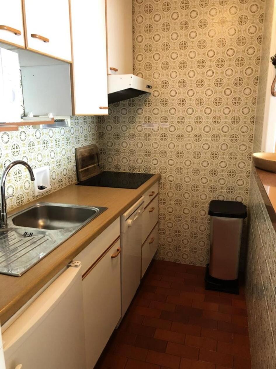 Bathroom, kitchen