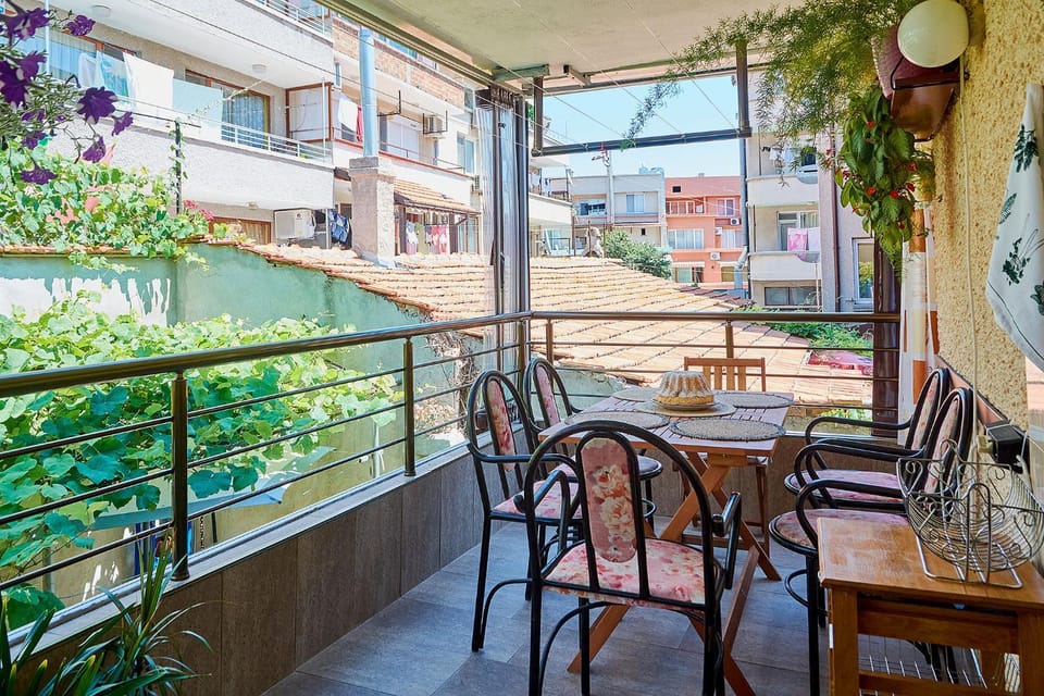 Day, Balcony/Terrace, Seating area