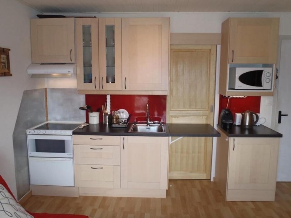 oven, stove, kitchen