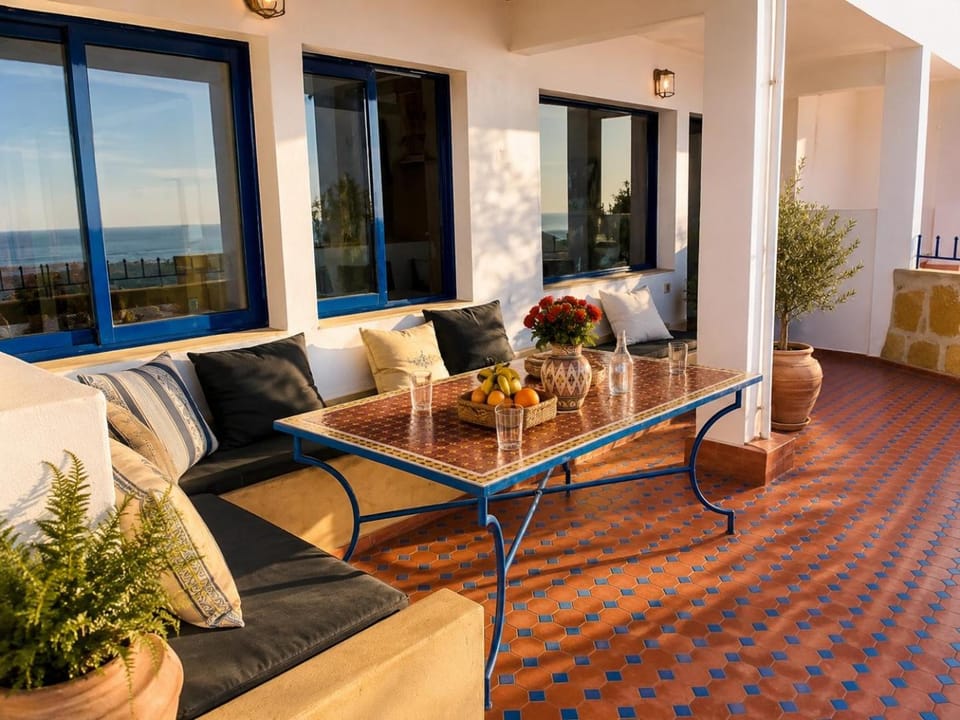 La terasse vue sur mer uniquement les familles House in Casablanca-Settat