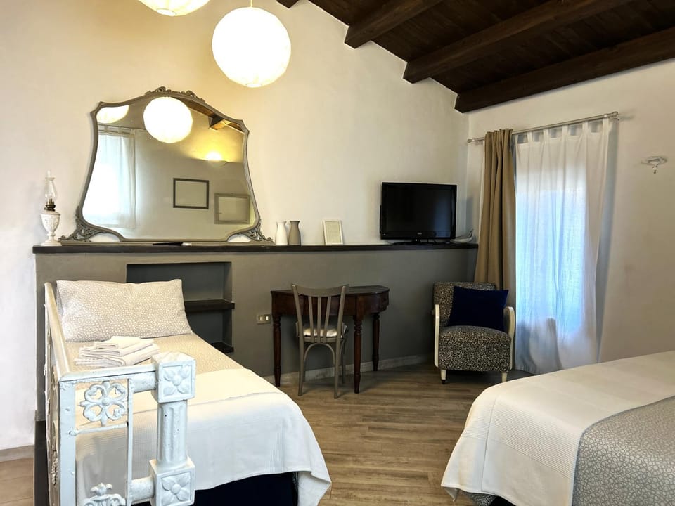 Bed, TV and multimedia