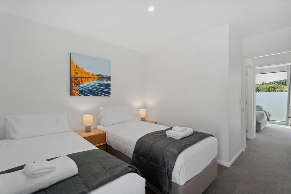 Rowley Delight House in Wanaka