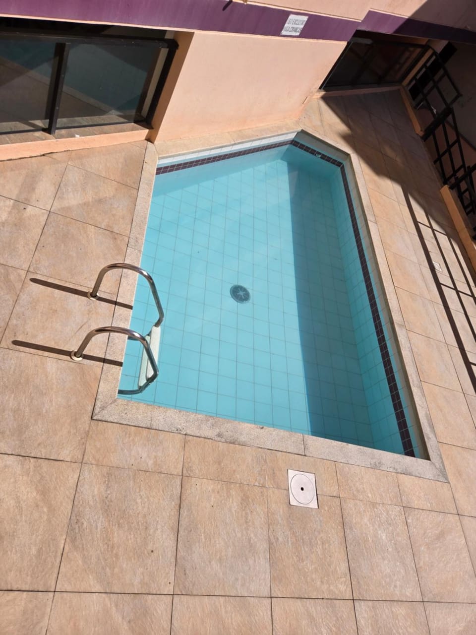 Apartamento na rua da praia Apartment in Florianopolis