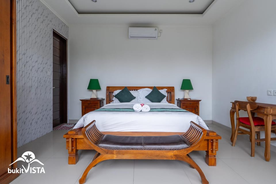 Bed, Photo of the whole room, Bedroom, towels, air conditioner