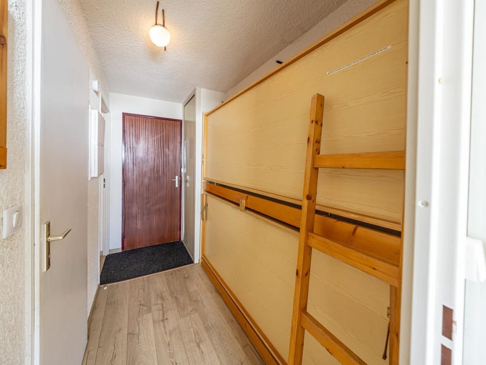 Appartement 6 pers balcon sud avec kitchenette à Saint-François-Longchamp - FR-1-807-106 Apartment in Saint-François-Longchamp