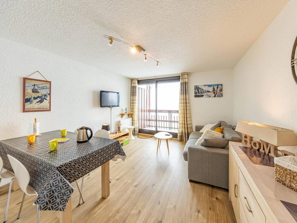 Studio confortable au pied des pistes pour 4 personnes - FR-1-807-102 Apartment in Saint-François-Longchamp