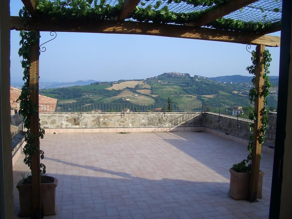 Agriturismo Tenuta Conti Faina Farm Stay in Umbria