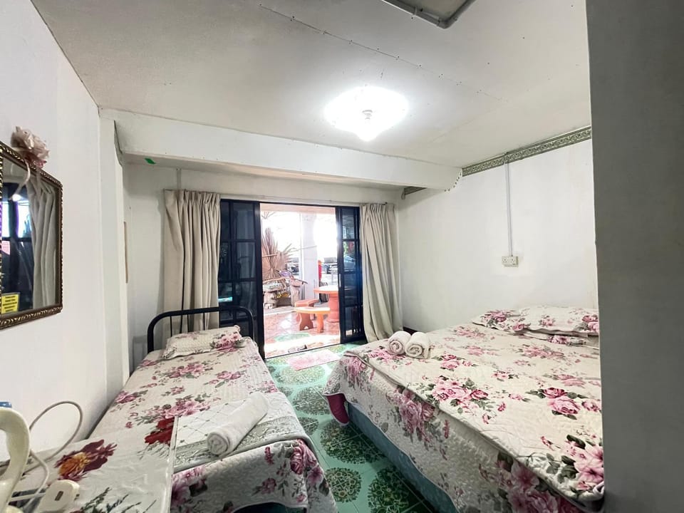 Aravilla Homestay Triple Vacation rental in Sabah