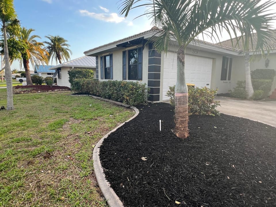 WATER WATER WATER - newly renovated 3BR, 2 bath canal front home in Punta Gorda Isles House in Punta Gorda