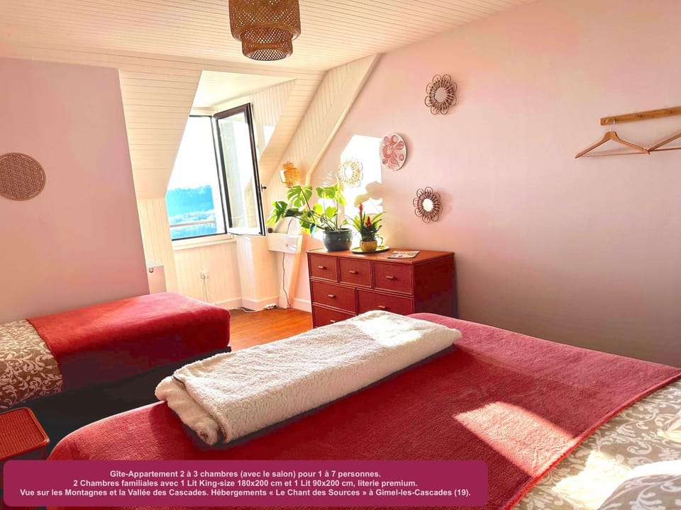 Bed, View (from property/room), Photo of the whole room, Bedroom, Garden view, Landmark view, Mountain view, River view