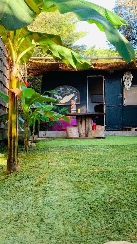 Logement indépendant avec parking dans un quartier de standing proche de la plage Chalet in La Cadière-d'Azur