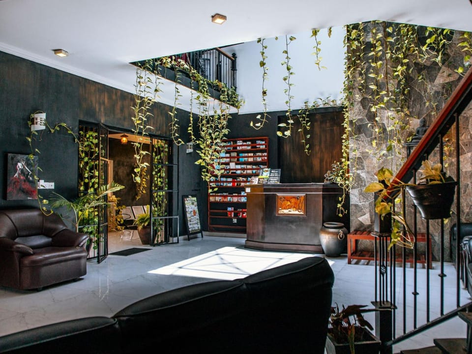 Lobby or reception, Seating area