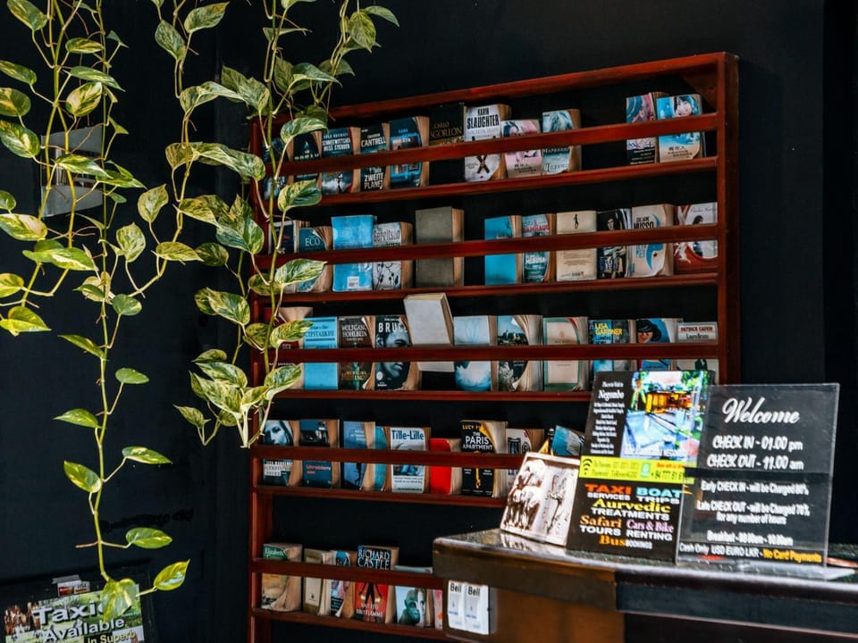 Library, Lobby or reception