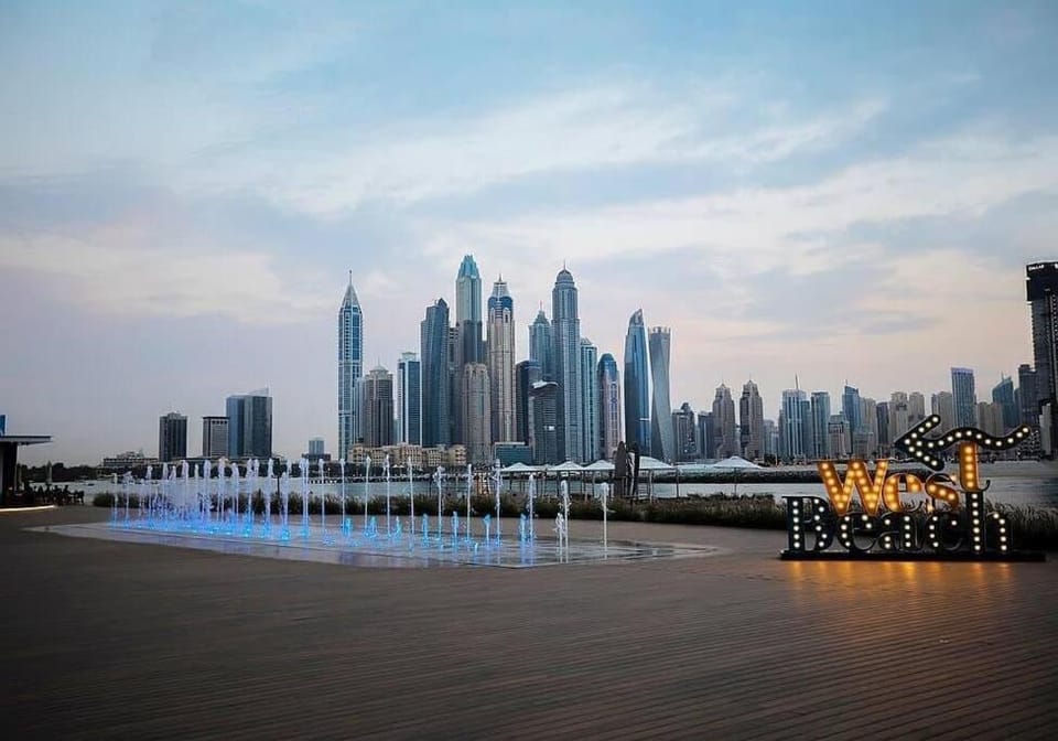 1 BR, 65m2, infinity pool, West Beach, noise insulation Apartment in Dubai