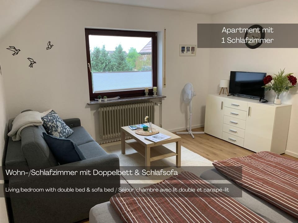TV and multimedia, Living room, Bedroom