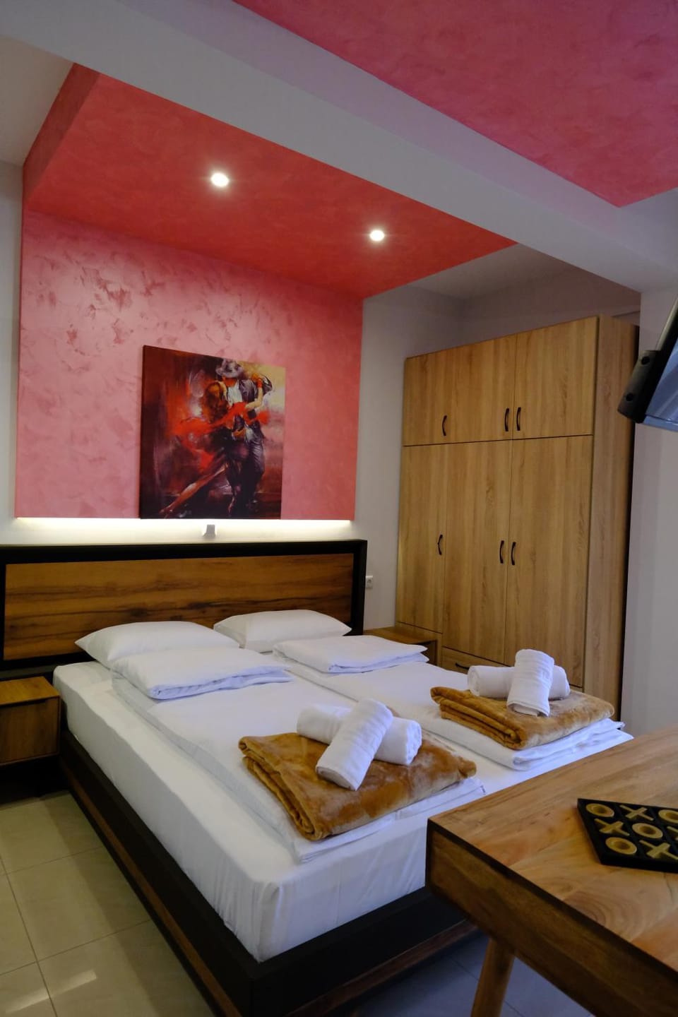 Bed, Photo of the whole room, Bedroom, towels, wardrobe