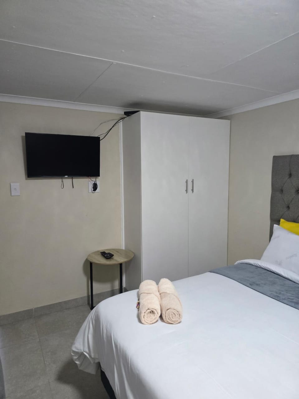 Peshline Guest House Unit 0 Bed and Breakfast in South Africa