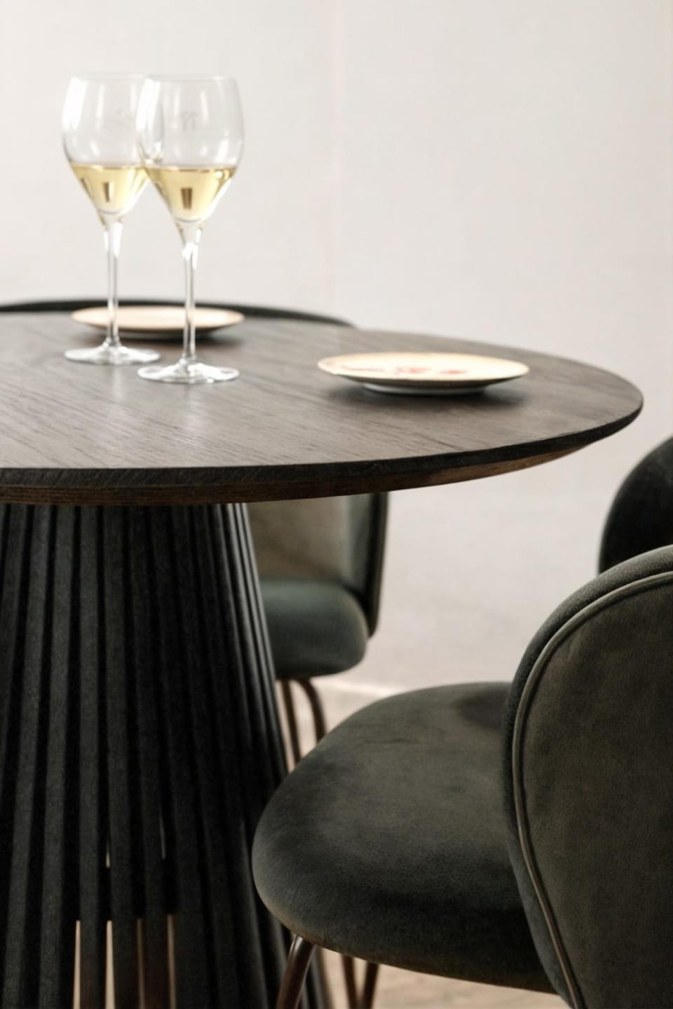 Living room, Food and drinks, Seating area, Dining area
