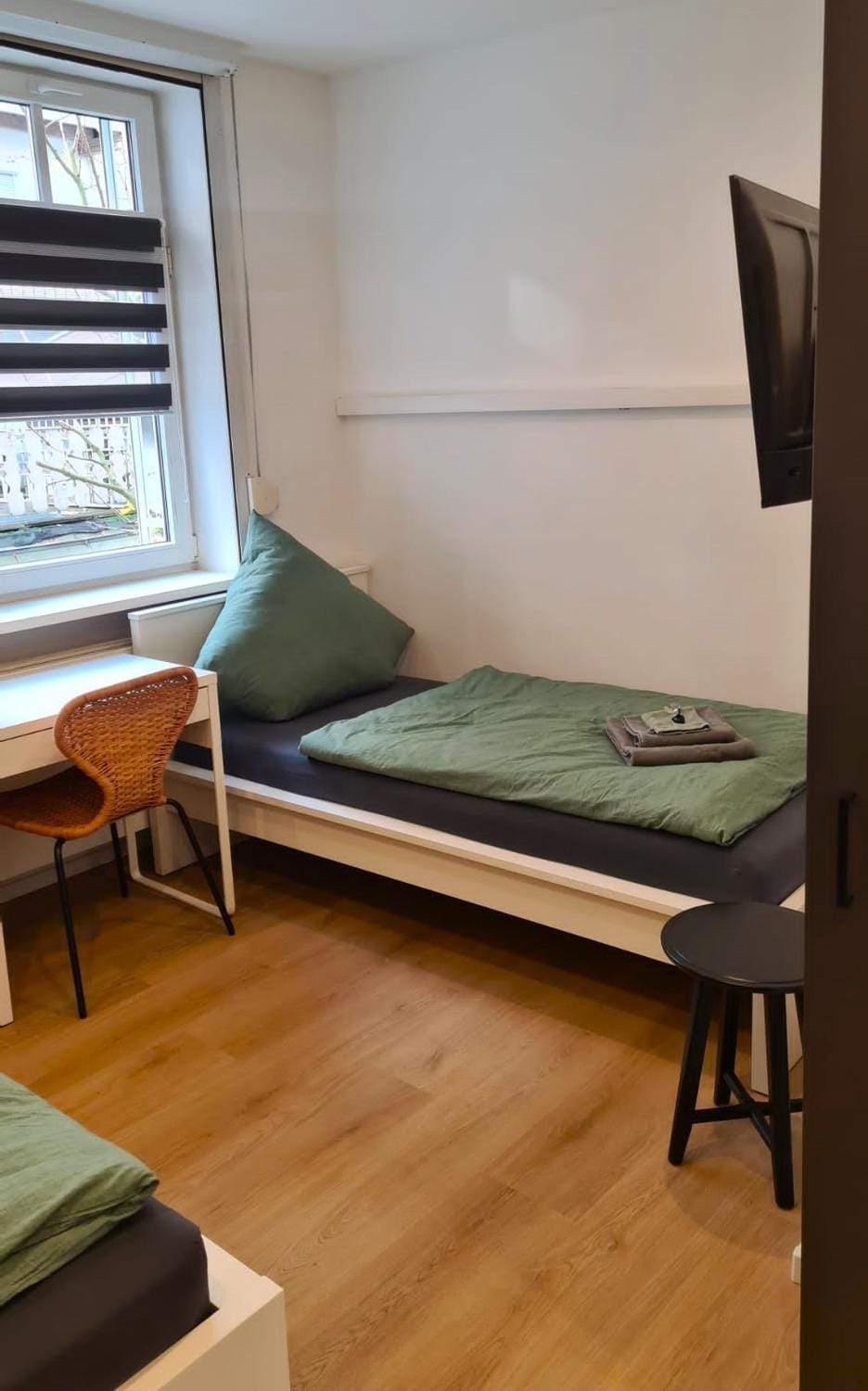 Bed, TV and multimedia