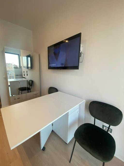 Elida Central Studio apartment Apartment in Tirana