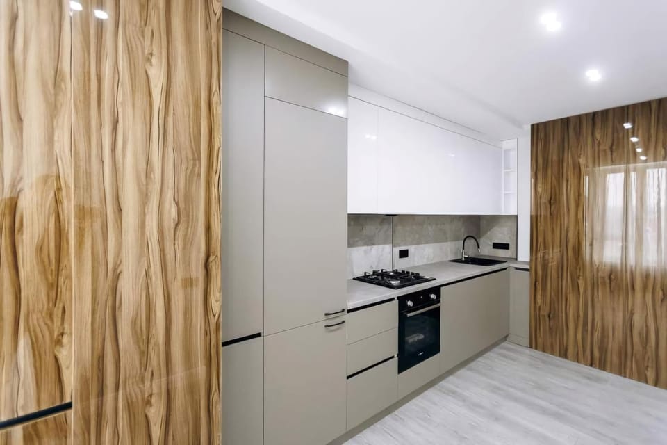 Kitchen or kitchenette, stove