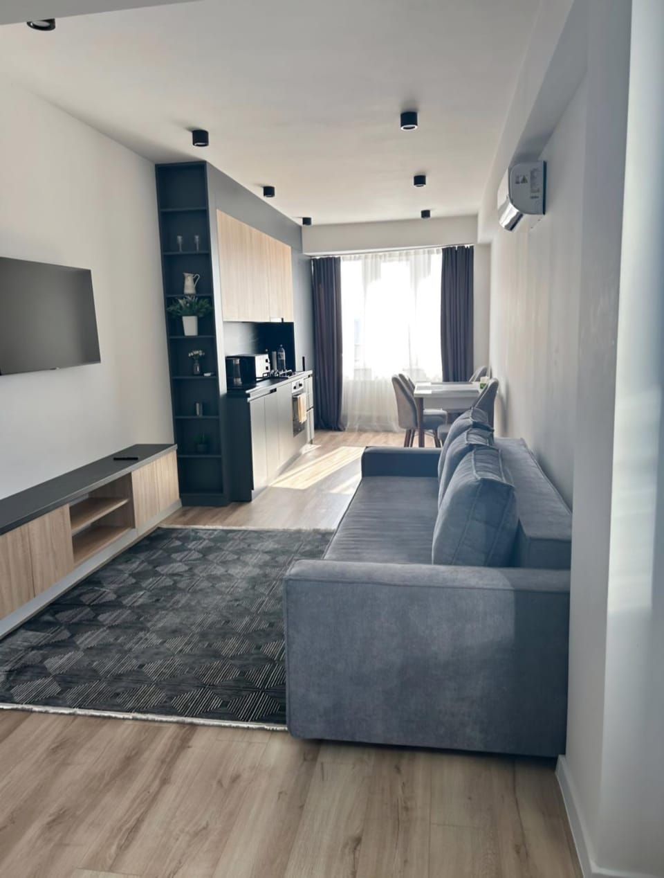 Photo of the whole room, Evening entertainment, Bedroom
