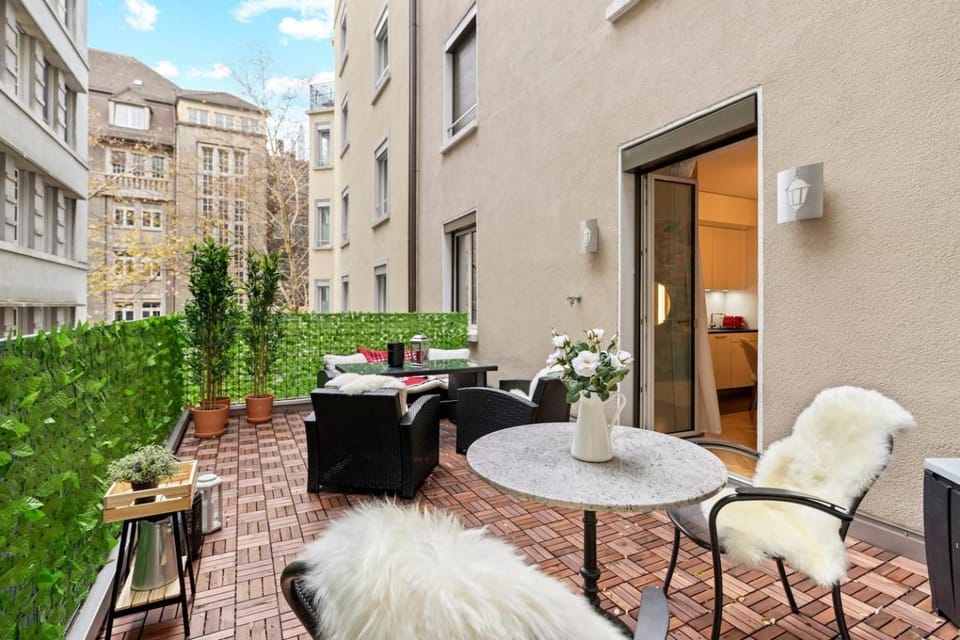 Central AC Terrace FreeParking Apartment in Zurich City