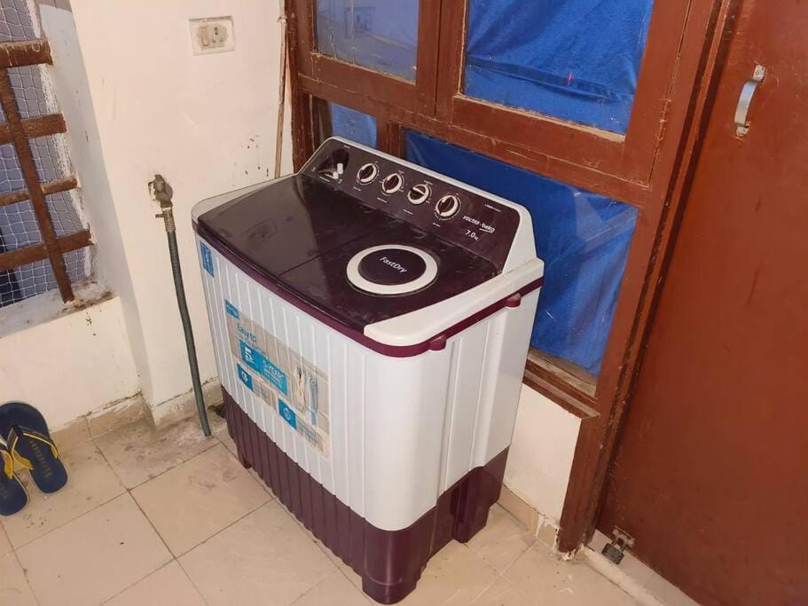 The Nest Homestays - Aura Apartment in Uttar Pradesh