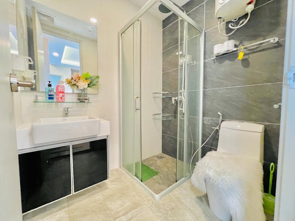Country Garden Danga Bay Bay Point by R9 HomeStay Apartment in Johor Bahru
