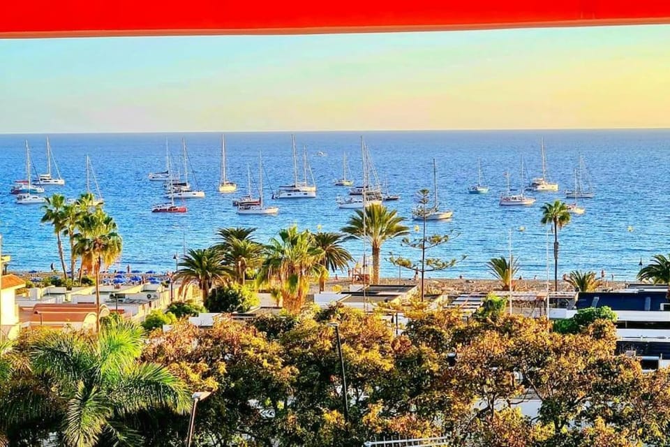 215 Azahara by Tenerife Rental & Sales Apartment in Playa de las Americas
