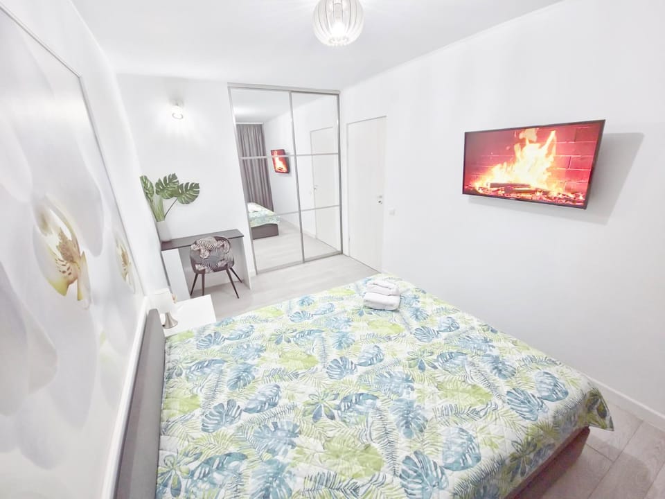 Let's Make Memories Together ! Apartment in Bucharest