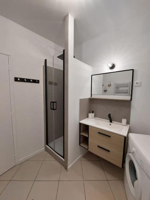 Superbe appartement Intra-Muros Apartment in Avignon