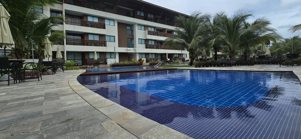 Property building, Day, Spa and wellness centre/facilities, Pool view, Swimming pool, sunbed