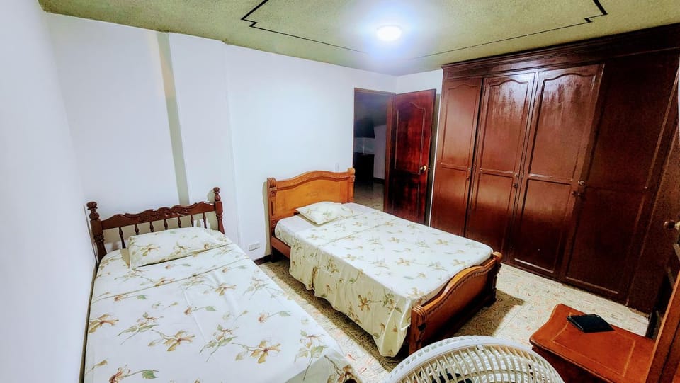 Lindo y Acogedor Apto Al Lado Del Parque Del Ingenio Apartment in Cali