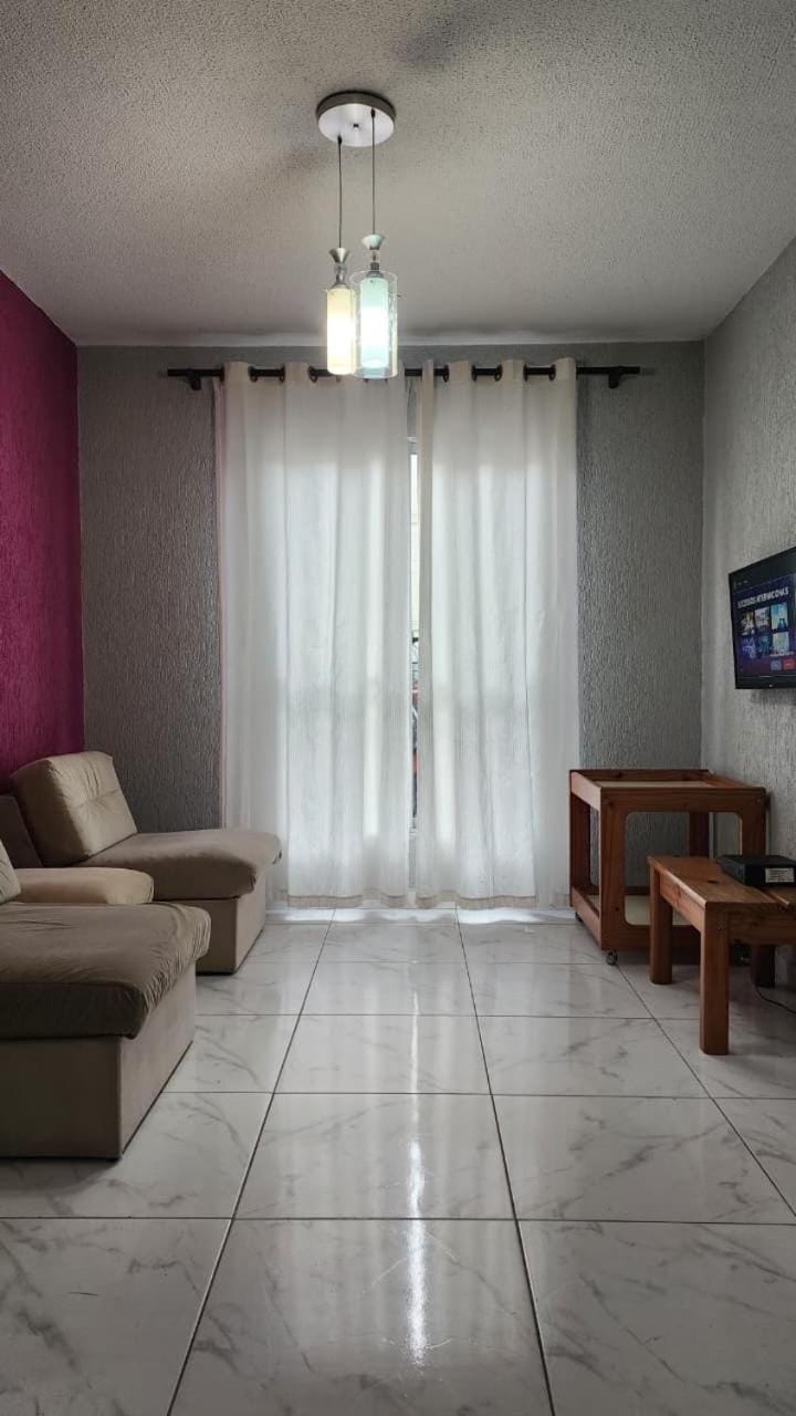 Lindo Apto Térreo Relaxante com Garagem Apartment in São José dos Pinhais
