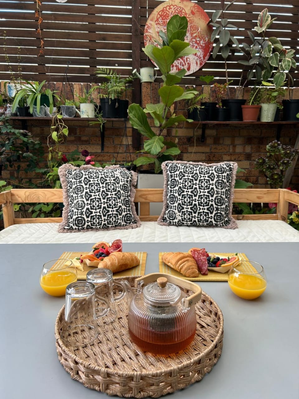 Breakfast, Continental breakfast