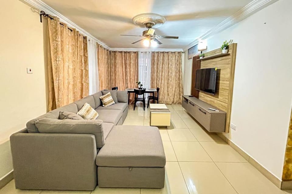 Royal Face Residences, TseAddo Accra Apartment in Accra